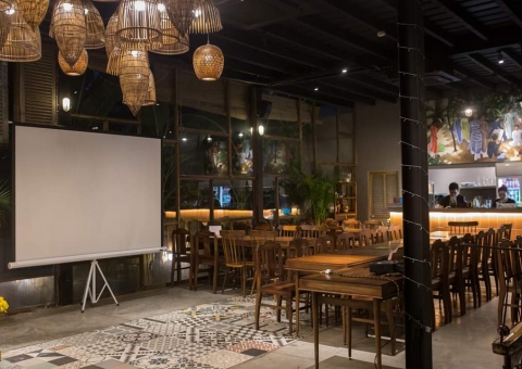 Nhà hàng Quán Bụi Garden